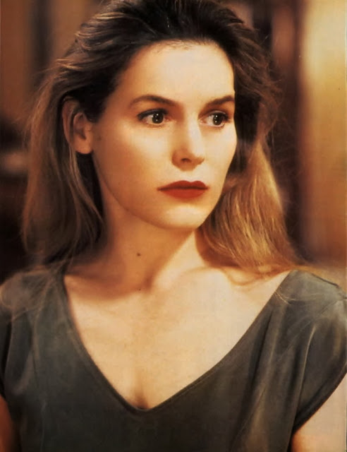 Alice Krige (“Indispensable particular person Dash: First Contact”)