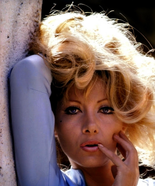 Ingrid Pitt (Hammer Wretchedness Movies)