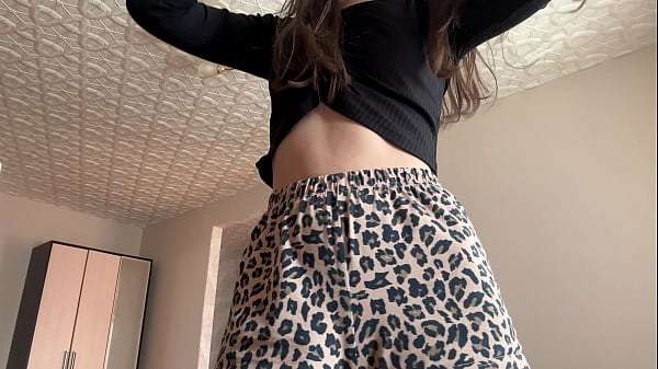 Мастурбация с грязными разговорами