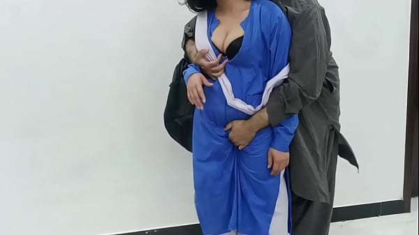 Desi Pakistani College Girl Fucked By Her Own Elder Stepbrother