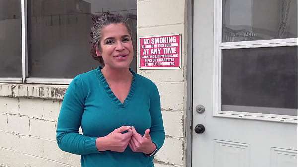 Former prom queen – School reunion ANAL creampie