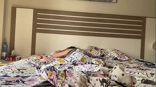 Horny husband wakeup wife by licking her pussy in morning than fucked throat and creampie her pink pussy