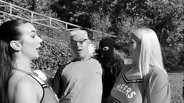 Hubby Watches CHEATING CHEERLEADER Vera Jarw THREESOME w Lady Gang – Part 2