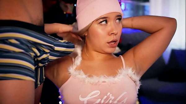 It makes me very horny knowing that I make the cocks of those who see me hard and wet