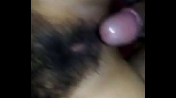 La prima de mi novia le encanta la verga