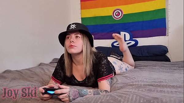 MINHA AMIGA PODOLATRA ME FEZ UMA MASSAGEM