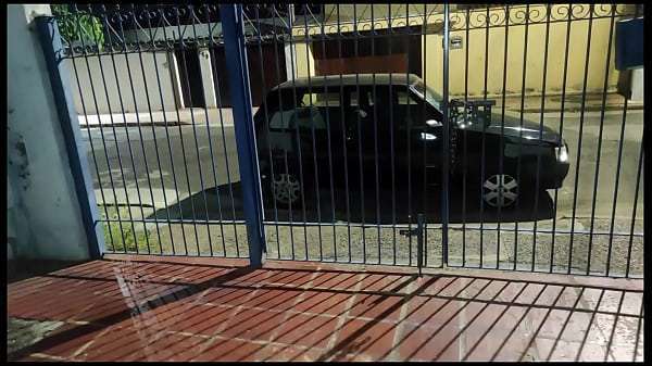 O corno do meu marido quis dar uma de bravo, coloquei ele no lugar dele depois de transar com um amigo