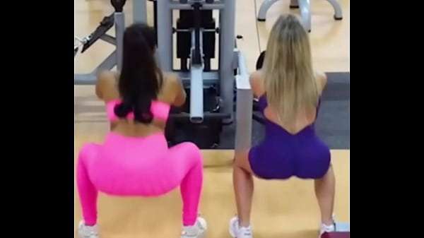 Orgy with 2 Latinas, and 4 huge cocks. Lots of sex, blowjobs, cowgirl style, doggy style…