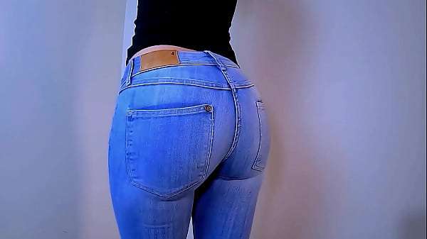 This is my first video on Xvideos and I would like to receive comments, because it makes me horny to know what you think of me