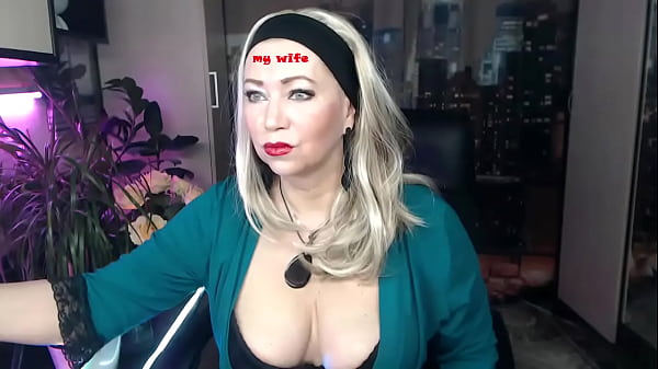 Aimee Hot MILF (aka AimeeParadise) – private show… ))