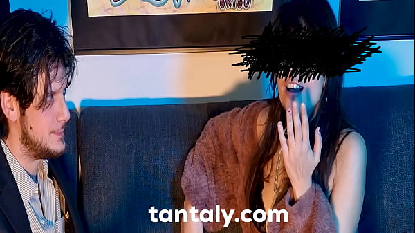 Dialoghi Italiano : Dee Z. Grace rivela l’arrapante voce della tettona Britney – Tantaly