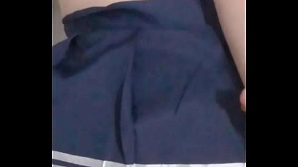 小穴和胸部粉得出水 微露脸水蛇腰穿制服装和连体丝袜后入啪啪啪