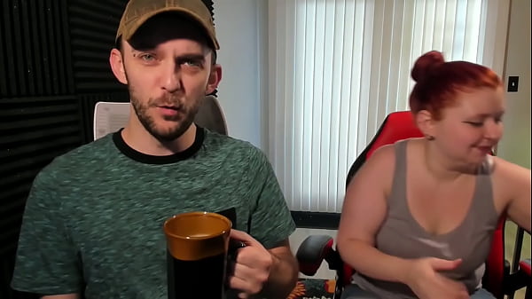 Evyleen Rubbing Masturbator Unboxing and Masturbation