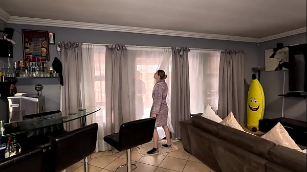 Fucking a pizza delivery man while eating the pizza