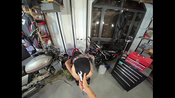 Italian biker girl got all the cum on her helmet