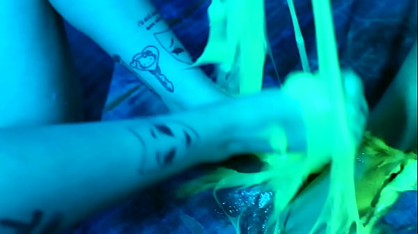 Messy Footjob: Cutie Piie & Nath