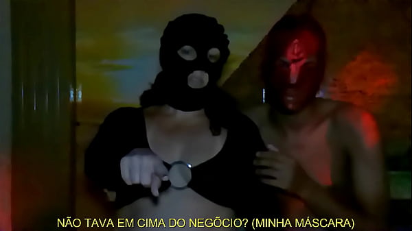 [PORTUGUESE SUBTITLES] HUSBAND FILMS HIS WIFE SUCKING A 18 YEARS OLD GUY