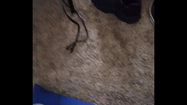 Quick morning head from milf