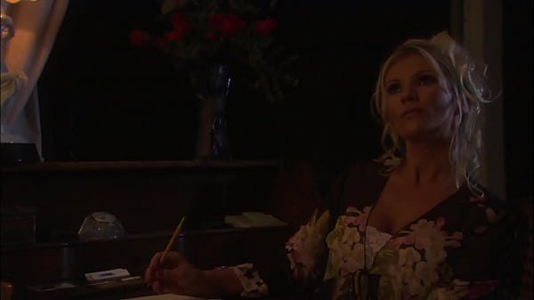 Temptation milf outdoor fucking in high heels