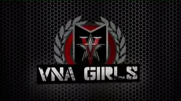 Vicky Vette, Sunny Lane And Its Cleo Make Their Cunts Vibrate!