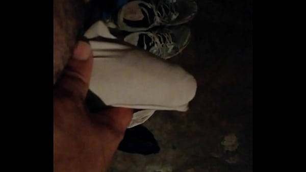 Yo haciendodome una rica paja