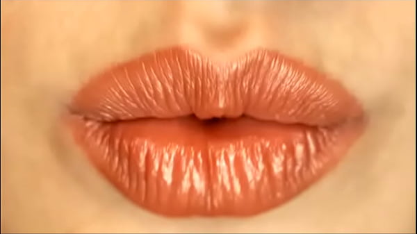 Bombshell Khloe Kapri Subtle Pierced-Nipple Teasing Led To Fucking