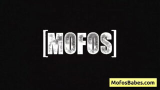 Busty blonde show her butt during yoga classes – Lindsey Lakes, Johnny Love