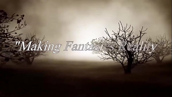 CLOSE THE DEAL – SARAH SQUIRTZ