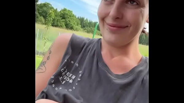 Do you like to sniff and worship my phat ass and be a seat for my phat curvy ass