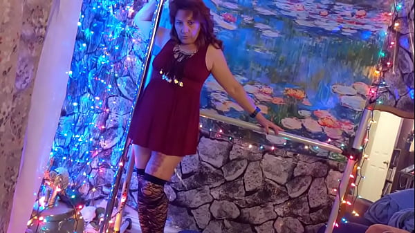 Hotwife Steffi July Two Three pussy dance promo