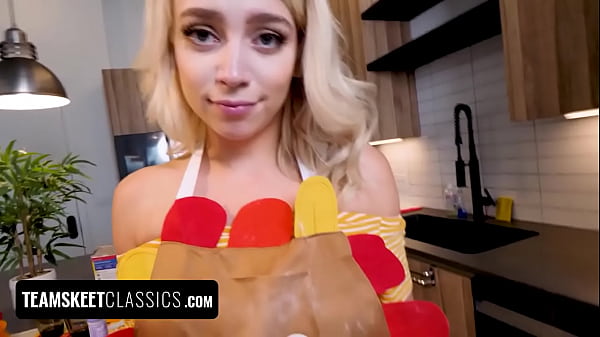 Santa Cums Early This Year – Trailer