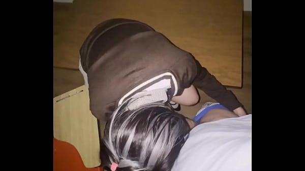 Sexo escolar en Mexico!! Colegiala penetrada en los salones sin condón! Colegiala Mexicana, video casero