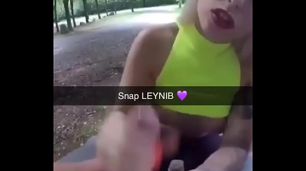 Une française se fait prendre par dérrière par un marocain