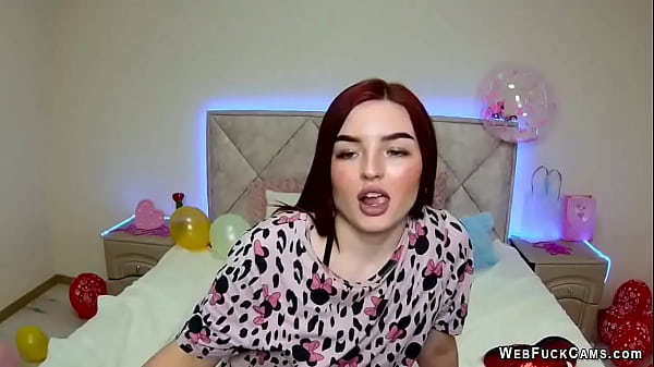 Beautiful amateur ginger babe NicolPot on webcam chats with fans