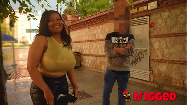 GIANT TITS Vs small head! Guy can’t believe how lucky he is with Jennifer Dominic