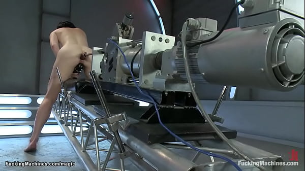 Hot babe ass fucked by big machines