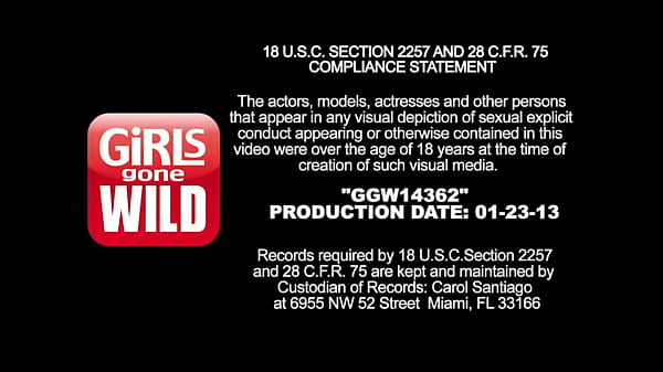 Shy girls goes 2 fingers deep