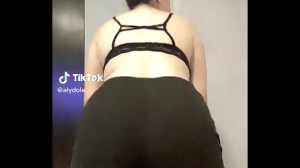 ALLISON LEON ECUADOR SEXY DANCE 3 @ilaleon1498