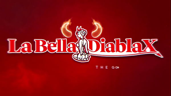 Big BBC takes on 2 Pawgs & a latina! Reverse Gang Bang