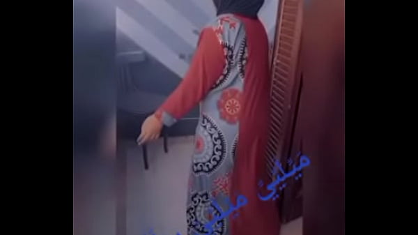 رقص لبوه مصريه بتهز طيزها لي عشقها