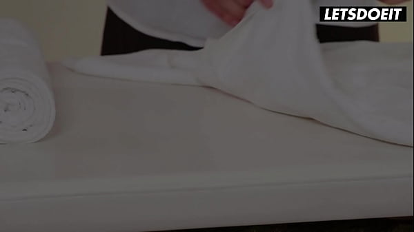 Special Christmas Massage And Sensual Sex – LETSDOEIT