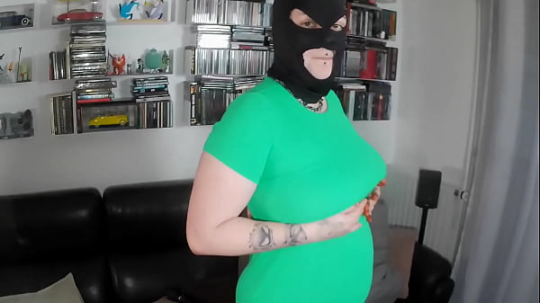 tu veux la culotte odorante d’Angel?