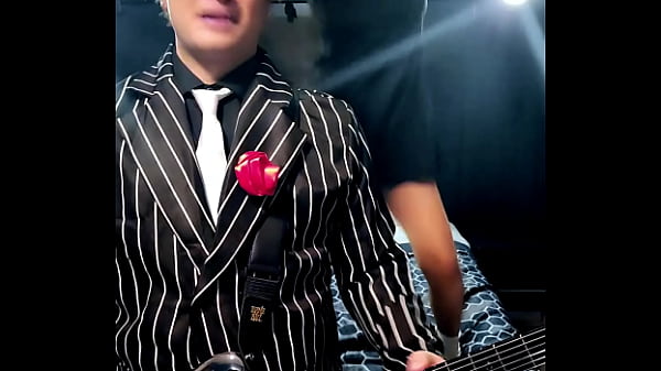 Wednesday Addams Cosplay Dance!