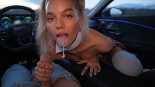 No Cash? I've Got a Mouth: Student Offers a Blowjob to the Driver