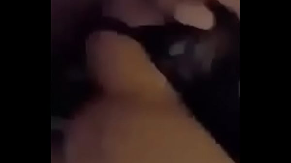 Ελληνιδα στα 4