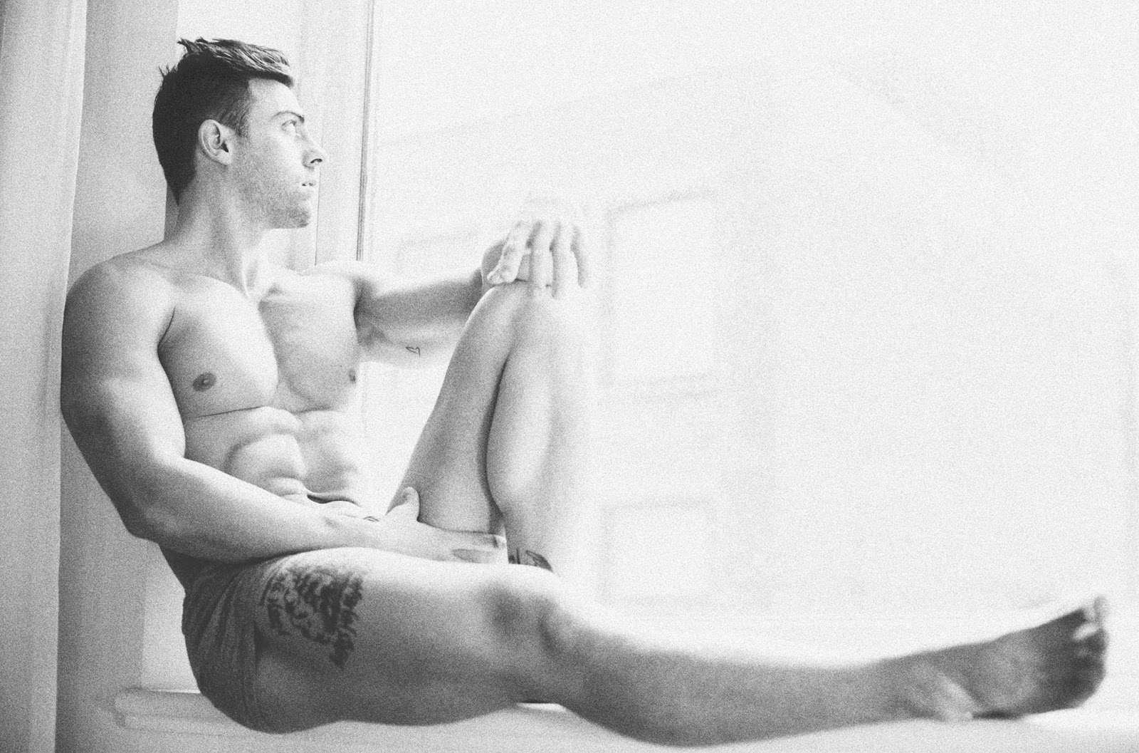 Dirty Dancing: il nuovo protagonista Colt Prattes a nudo su Instagram! FOTO