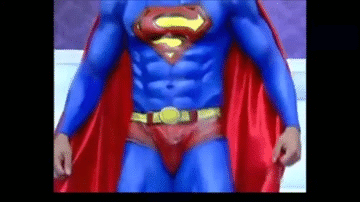 Per Halloween è in arrivo il pacco di SUPERMAN! #GIF