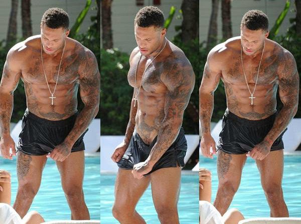 David McIntosh nudo e eccitato! #FOTO