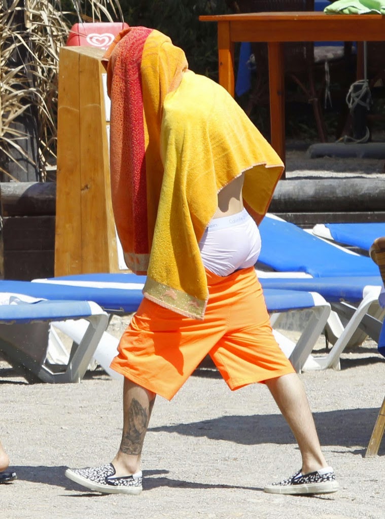 Justin Bieber in #vacanza – CHE #CULO :P
