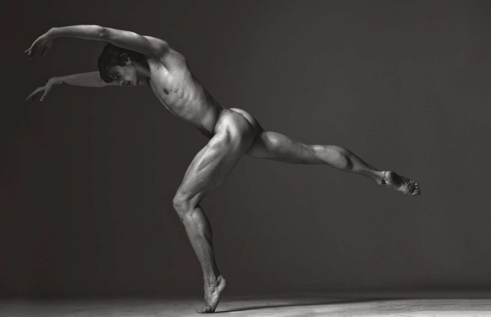 Io ballo nudo: Sergei Polunin per Bryan Adams
